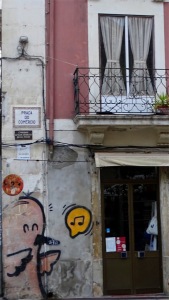 Graffiti in Praca San Tiago in Coimbra